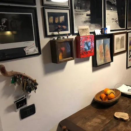 Apartamento Pinocchio 3thfloor / Bright Artistic Cinque Terre